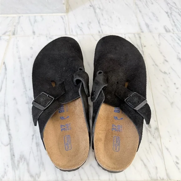 Black Suede Birkenstock Clogs - Picture 2 of 4